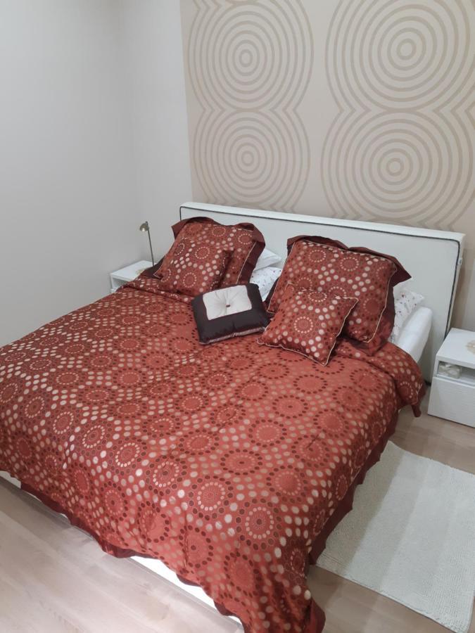Modern, Quiet & Cozy Apartment In The Middle Of Downtown Near Danube At Fashion Street Budapest Eksteriør billede