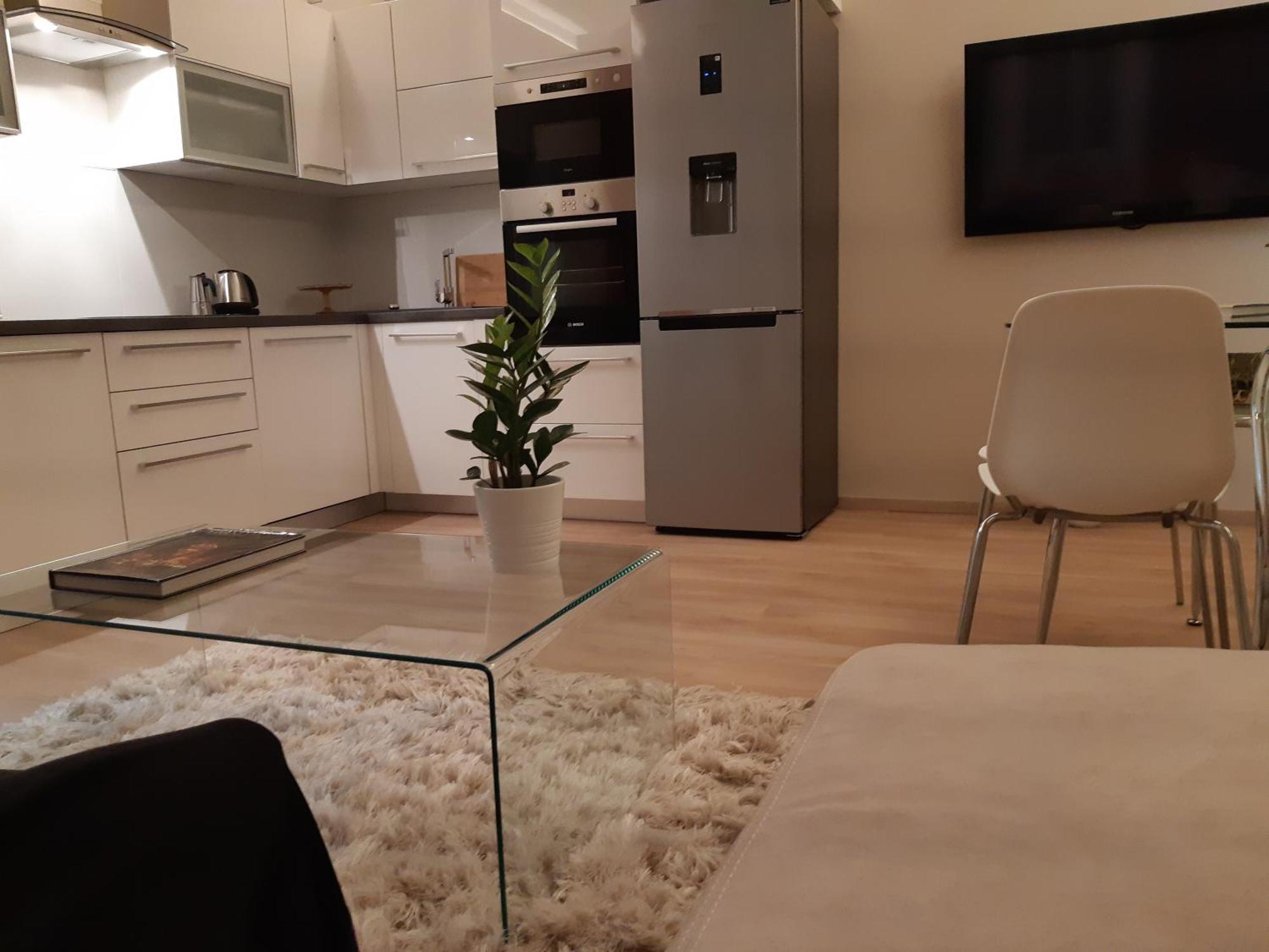 Modern, Quiet & Cozy Apartment In The Middle Of Downtown Near Danube At Fashion Street Budapest Eksteriør billede