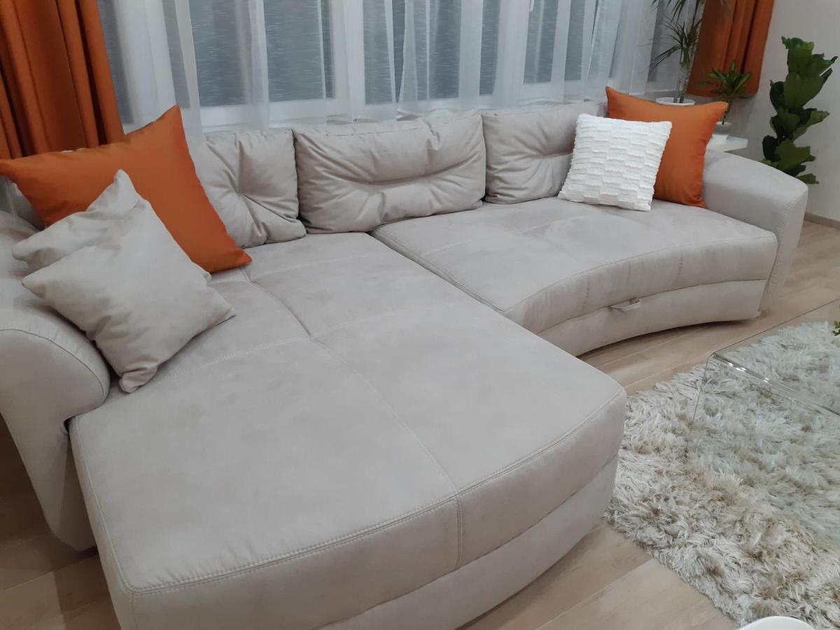 Modern, Quiet & Cozy Apartment In The Middle Of Downtown Near Danube At Fashion Street Budapest Eksteriør billede